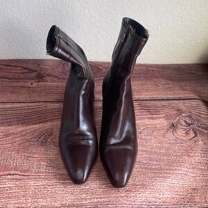 Prada Women Leather boots Size 39.5 / 9.5 Brown
